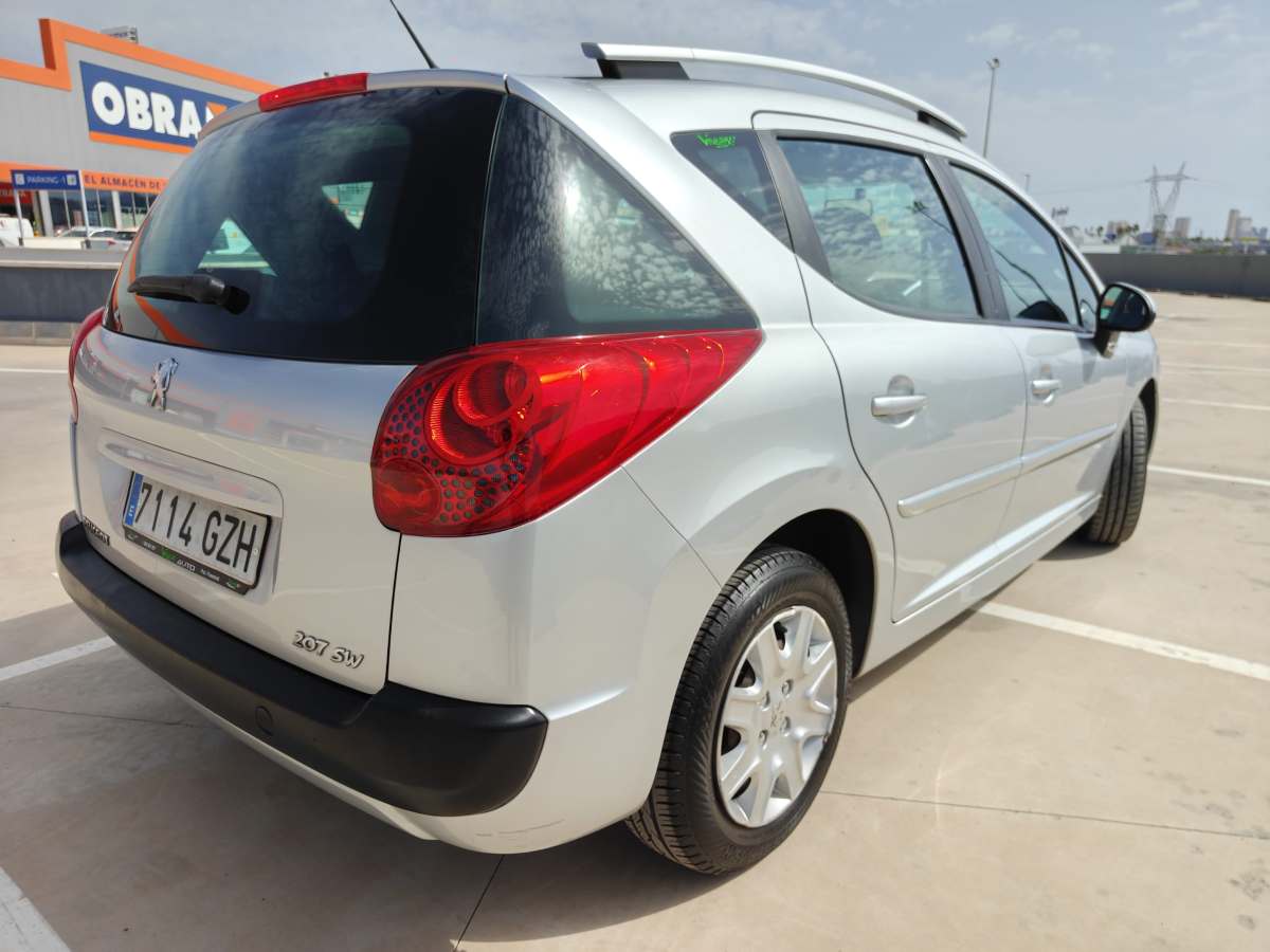 PEUGEOT 207 SW 1.6 HDI 92cv - 2010