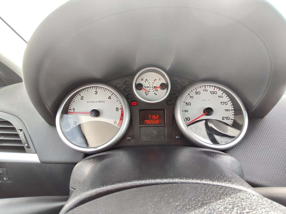 PEUGEOT 207 SW 1.6 HDI 92cv - 2010