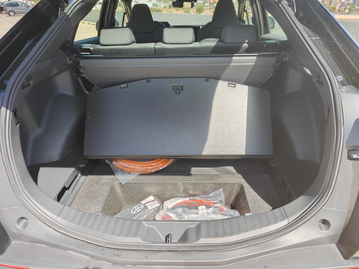 TOYOTA bZ4X EV Advance 204cv - 2025