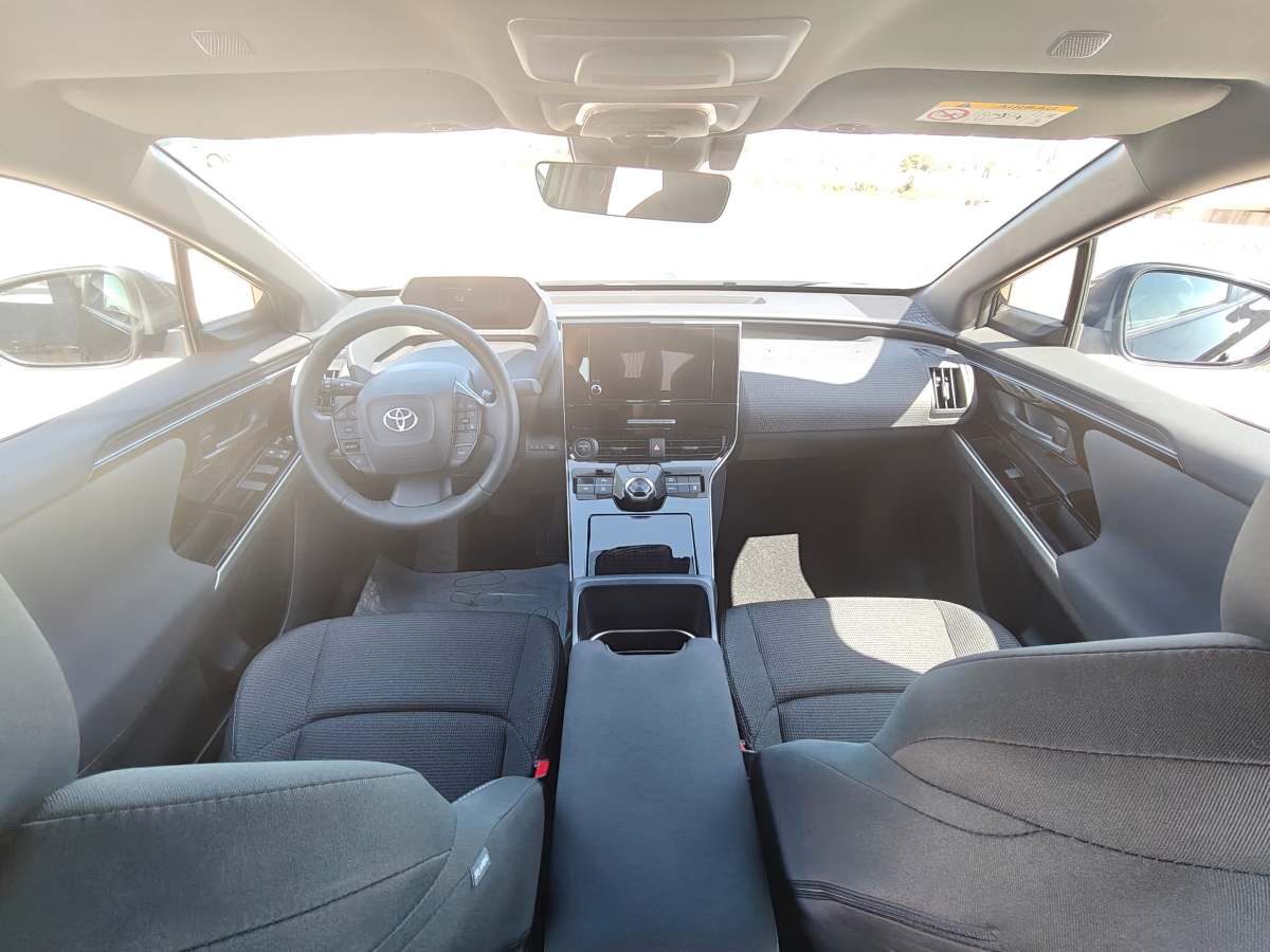 TOYOTA bZ4X EV Advance 204cv - 2025