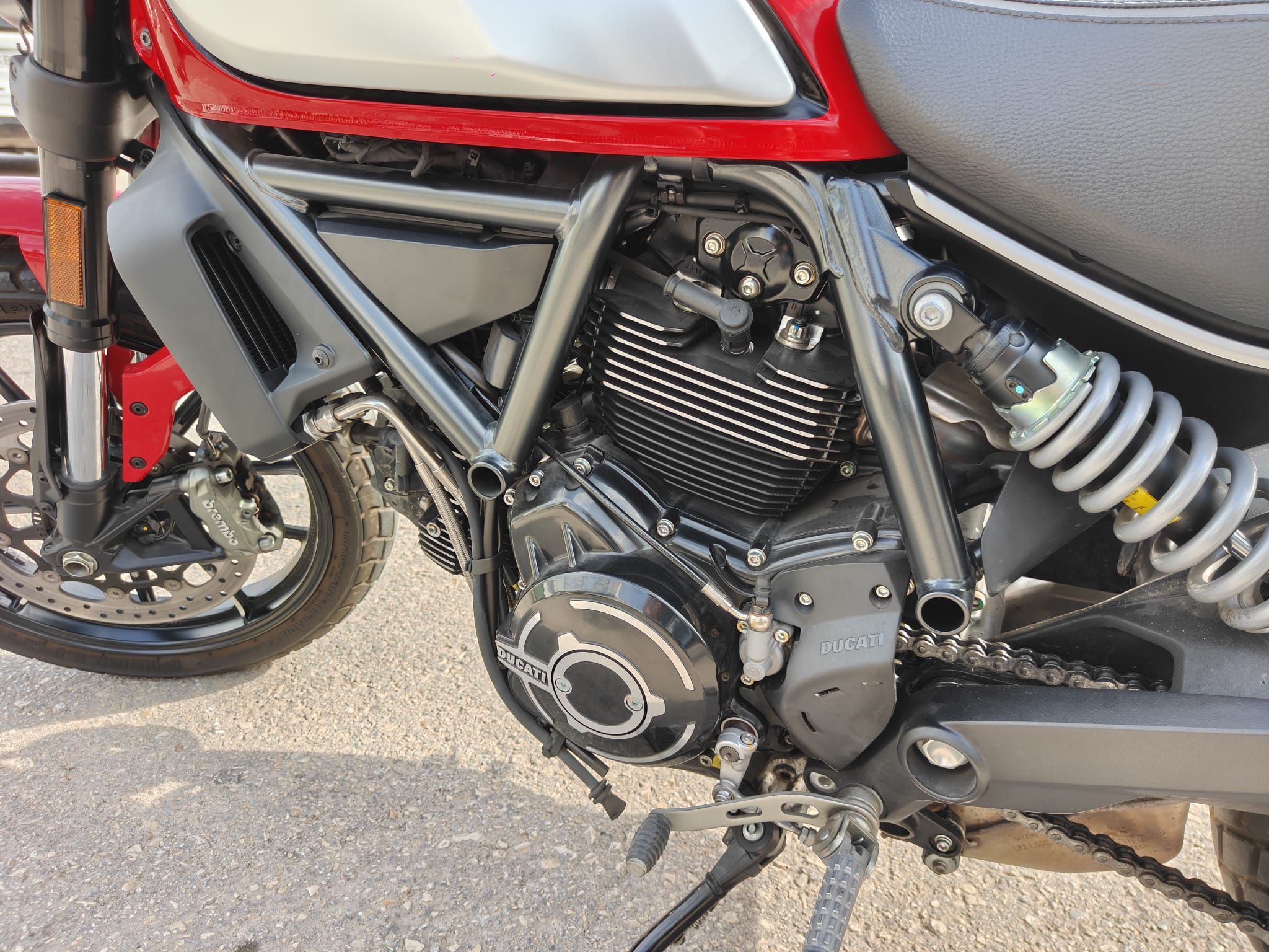 DUCATI SCRAMBLER 800 75CV - 2021